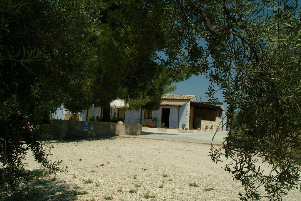 Terre Iblee Resort Chiaramonte Gulfi Zewnętrze zdjęcie