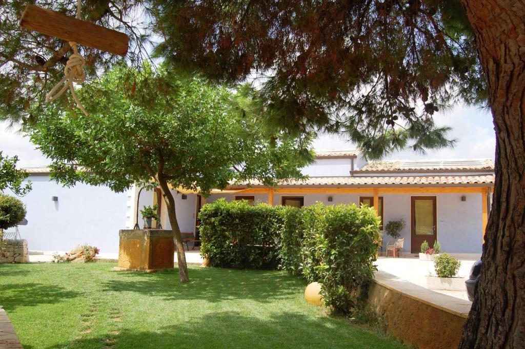 Terre Iblee Resort Chiaramonte Gulfi Pokój zdjęcie