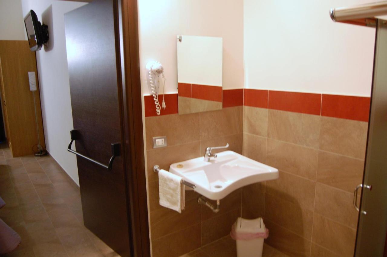 Terre Iblee Resort Chiaramonte Gulfi Zewnętrze zdjęcie